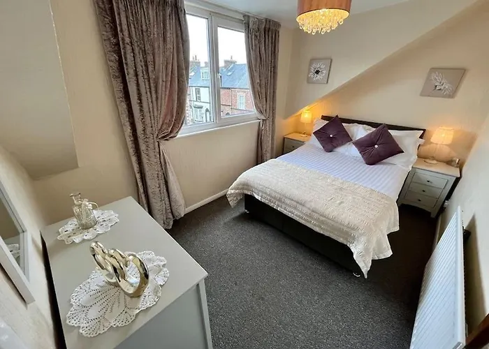 Scoresby Escape - Whitby Holiday Home